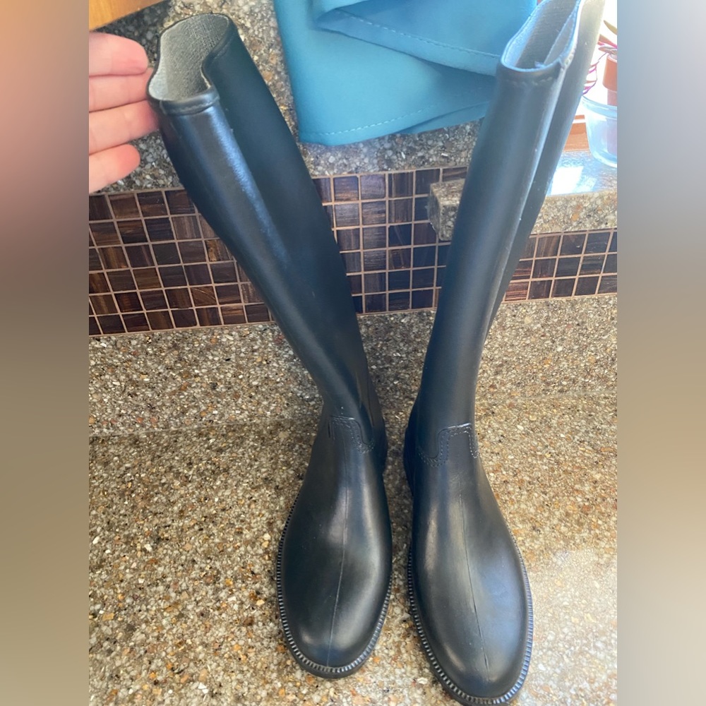 Winner kids hunt boots size 4